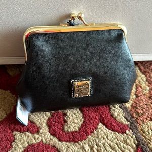 Dooney & Bourke Coin Purse. Brand new, tags and registration card included
